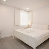 Отель Liiiving in Porto - Ribeira Riverside Apartment, фото 9