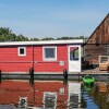 Отель Beautiful Ship/Boat In Brandenburg With 1 Bedrooms, фото 10