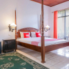 Отель OYO 1930 Ananda Beach Hotel, фото 4