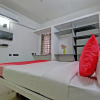 Отель OYO 28223 Sri Sharu Enclave, фото 24