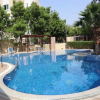 Отель Lovely Studio With Balcony And Free Parking, фото 4