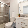 Отель Sea Breeze by Avantstay Across From Fort Lauderdale Beach! Pool, Out Door Dining, Fire Pit!, фото 7