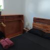 Отель Vacation Apartment with fully equipped kitchen and on-site parking, фото 1