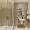 Отель The Fulham Wharf - Glamorous 2bdr Flat With Garden, фото 9