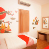 Отель OYO 142 Hotel Al Furqon Syariah, фото 16