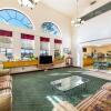 Отель Express Inn & Suites, фото 24