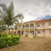 Отель Dream Palace Hotel Mbale в Mbale