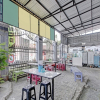 Отель OYO 90543 An-nur Guest House Syariah, фото 8