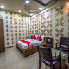 Отель OYO 15180 Kavita Inn, фото 15