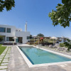 Отель Luxury Villa With Private Heated Pool, Childrens Fenced Area, Near the Beach & the Town, фото 1