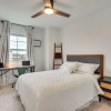 Отель Charles Town Townhome: 9 Mi to Harpers Ferry, фото 5