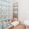 Отель Bright &Spacious Family Home near London Bridge, фото 14