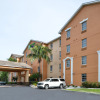 Отель Holiday Inn Express & Suites Naples North - Bonita Springs, an IHG Hotel, фото 1