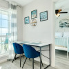 Отель Seaside and Breezy Condo at the Victorian, фото 5