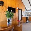 Отель Downtown Mountview - Mt Maunganui Holiday Home, фото 11