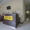 Отель SPOT ON 2246 Kost 97 Syariah, фото 2