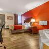 Отель Econo Lodge Inn & Suites, фото 45