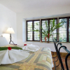 Отель The Carib House 5 Bedrooms And Pool Close To Beach, фото 4