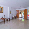 Отель RedDoorz near Cilandak Town Square, фото 7