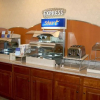 Отель Holiday Inn Express LAPORTE, фото 7