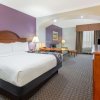 Отель La Quinta Inn & Suites by Wyndham Gainesville, фото 9