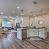 Отель Newly Built Bella Vista Home Near Lakes, фото 15