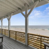 Отель A Shore Thing 2 - Oceanfront And Pet Friendly Home - See The Sunrise, Hear The Waves, Feel The Breez, фото 19