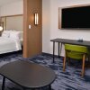 Отель Fairfield Inn & Suites by Marriott Canton, фото 38