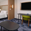 Отель Fairfield Inn & Suites by Marriott Canton, фото 3