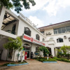Отель Cebu Hilltop Hotel, фото 1
