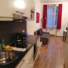 Отель Vibrant Red Apartment I contactless Check-In, фото 4