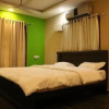Отель Zoe Service Rooms, фото 3