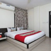 Отель OYO Rooms Jan Path Nirman Nagar, фото 1