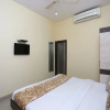 Отель OYO 4009 Hotel HKJ Palace, фото 5
