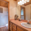 Отель Whiskey Springs by Avantstay Classic Cabin Near Tahoe Donner Ski Area!, фото 4