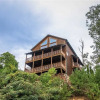 Отель Destinys Heavenly View - Five Bedroom Cabin, фото 1