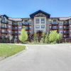 Отель Contemporary Slopeside Condo, фото 1