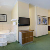 Отель Springhill Suites by Marriott Lawrence, фото 32