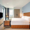 Отель Hilton Woking, фото 11