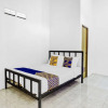 Отель SPOT ON 90742 Kinanthy Homestay Syariah, фото 28