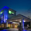 Отель Holiday Inn Express N Suites West - I-65, фото 1