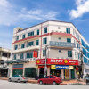 Отель DCozy Hotel, фото 1