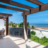 Отель Casa Los Mares Ocean Front Penthouse 2 Bedroom Condo by RedAwning, фото 8