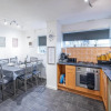 Отель Central Birmingham 3 Bed Spacious 4 Floor Property, фото 13