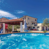 Отель Awesome Home in Sveti Vid Dobrinjski with Hot Tub, WiFi & 6 Bedrooms, фото 18