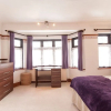Отель Watford stays - 4bed house, фото 4