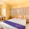 Отель SPOT ON 68688 Royal Guest House, фото 4