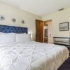 Отель Sunny Retreat - Spacious Yard, Firepit, & Grill 3 Bedroom Home by Redawning, фото 2