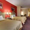 Отель Quality Inn & Suites, фото 4