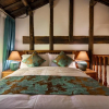 Отель Plum Bay Homestay, фото 1
